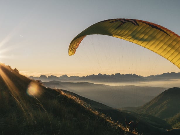 Paragliding von der Mut