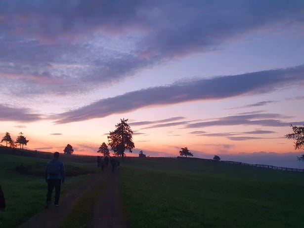 Algund Balance: Sonnenuntergangswanderung