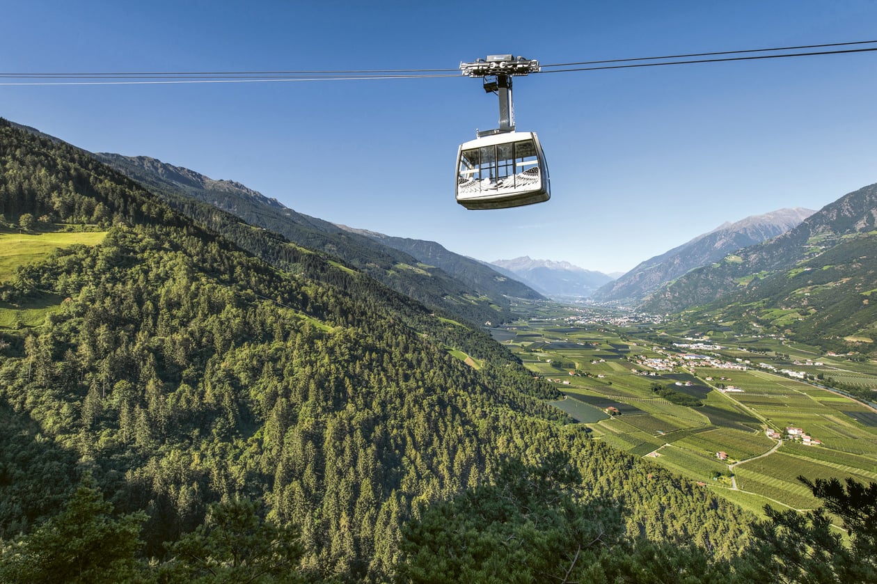 Die Seilbahn von Aschbach über den Tälern