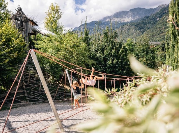 The new adventure playground by children for children